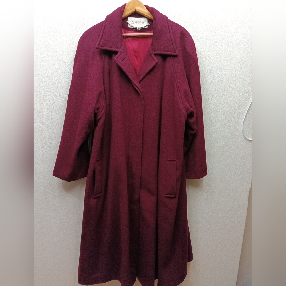 VTG Andrea Womens 75% Wool 25 % Nylon Long Coat Sz 14 Wine USA Union